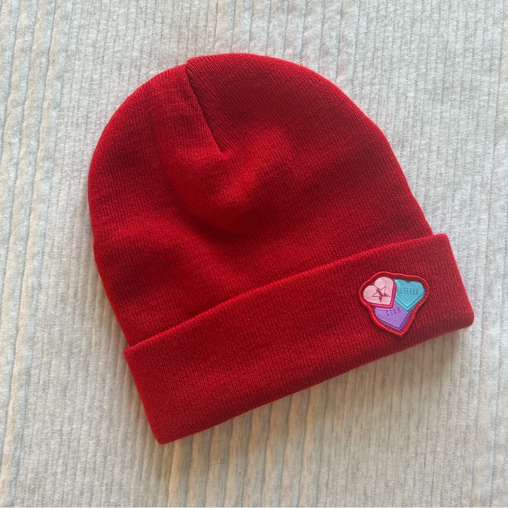 NWOT: Jeffree Star Cosmetics Valentine Heart Beanie - Limited Edition! - Picture 1 of 4